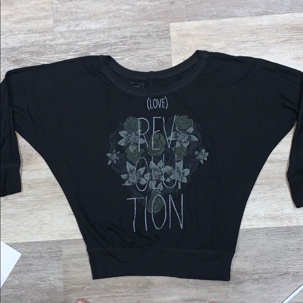 Sevenly raglan top